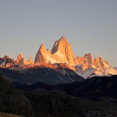 ホテル Confin Patagonico エル・チャルテン エクステリア 写真