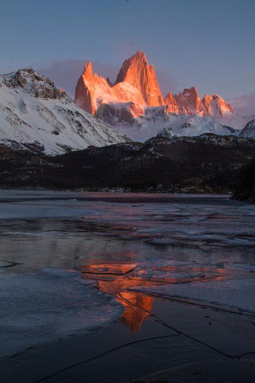 ホテル Confin Patagonico エル・チャルテン エクステリア 写真